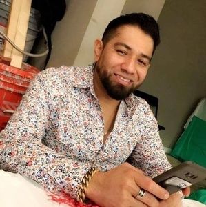 Meet your Posher, Servando